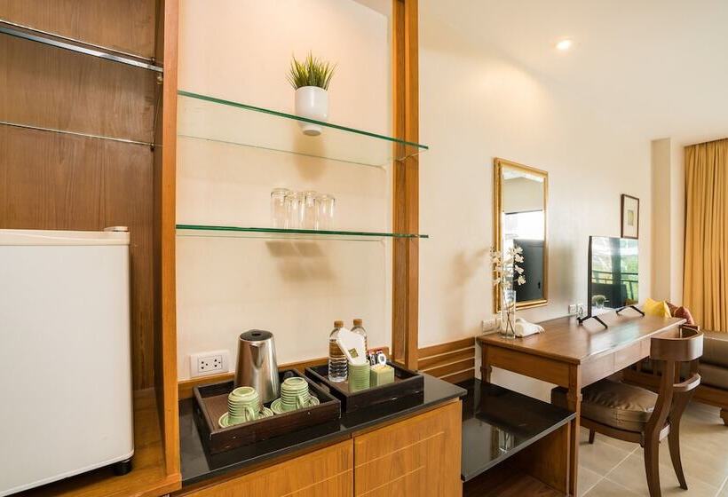 اتاق لوکس با چشم‌انداز دریا, Cosy Beach Hotel   Sha Extra Plus