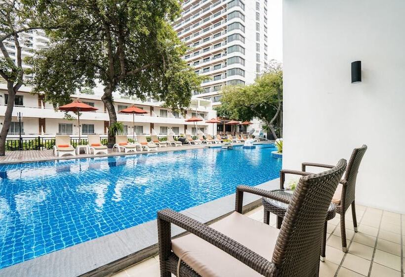 Quarto Deluxe, Cosy Beach Hotel   Sha Extra Plus