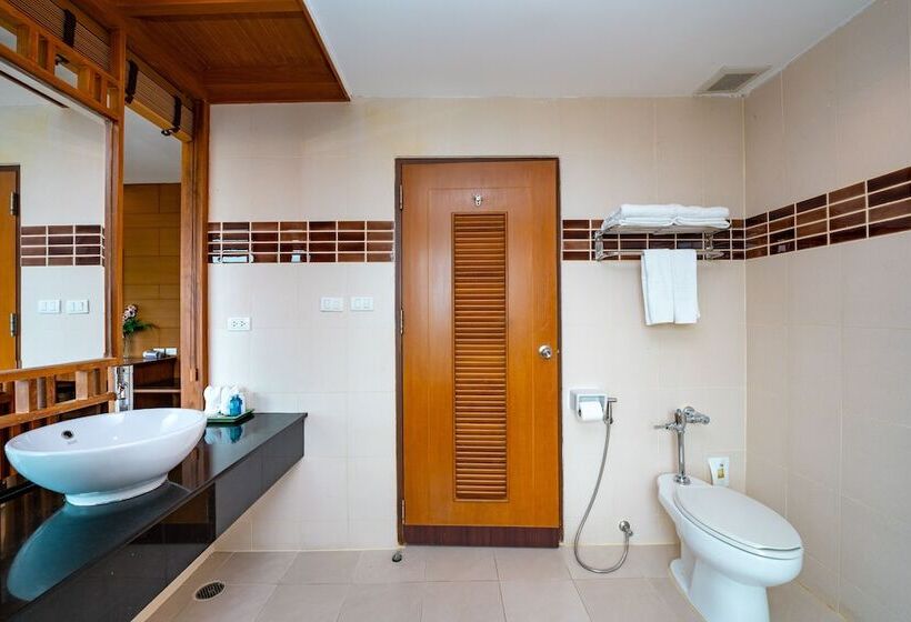 Люкс Вид на Море, Cosy Beach Hotel   Sha Extra Plus
