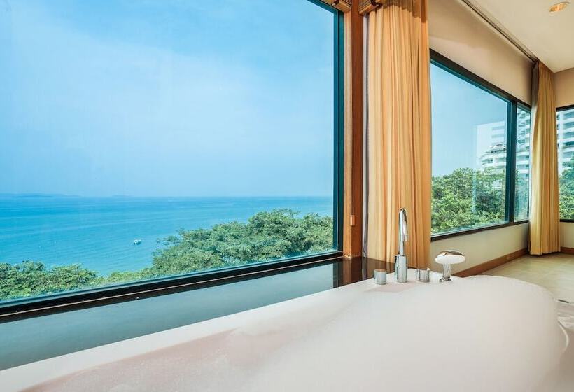 سوییت با چشم‌انداز دریا, Cosy Beach Hotel   Sha Extra Plus