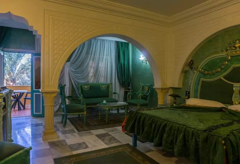 اتاق استاندارد یک نفره, Jugurtha Palace