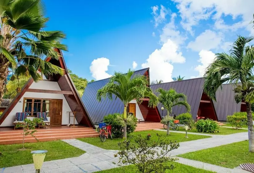 کلبه ییلاقی, La Digue Island Lodge