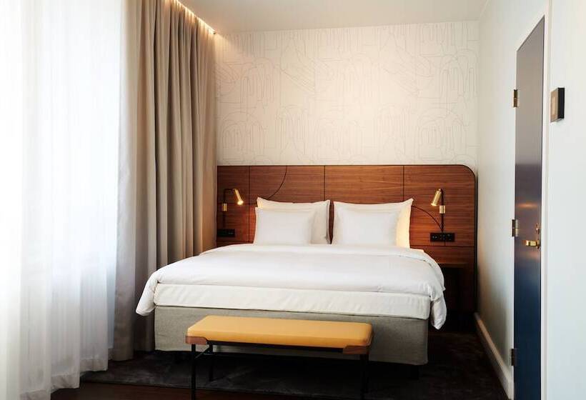 Полулюкс, Solo Sokos Hotel Helsinki