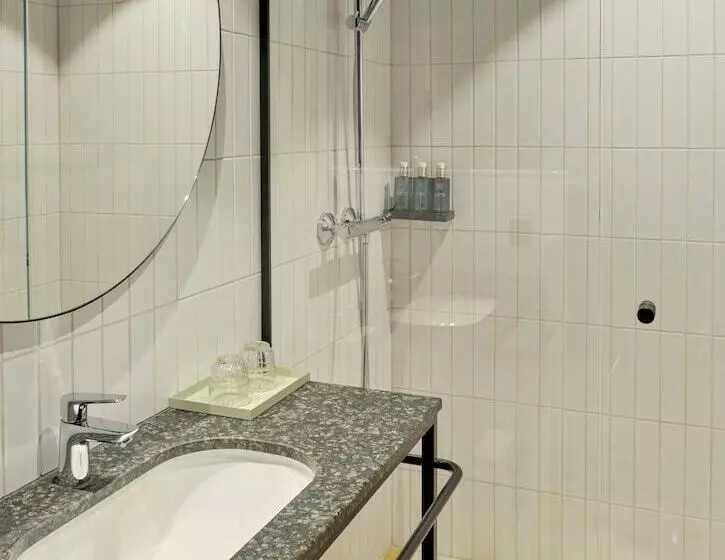 اتاق استاندارد سه نفره, Solo Sokos Hotel Helsinki