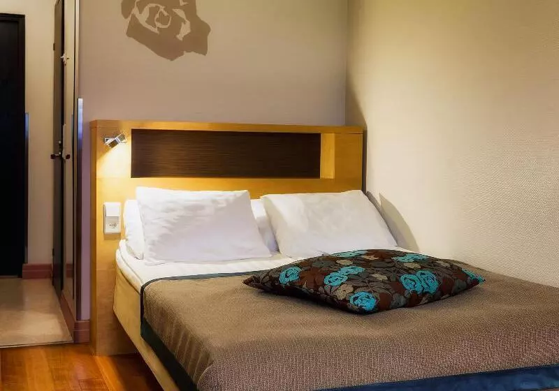 اتاق استاندارد یک نفره, Original Sokos Hotel Wiklund