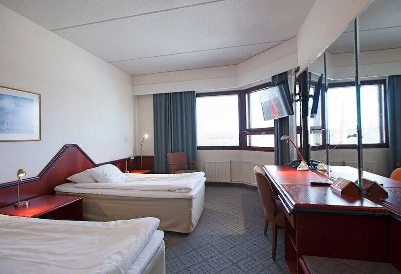 غرفة إقتصادية, Oscar