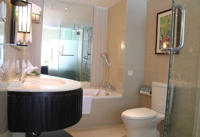 חדר דלוקס נוף לגינה, Pullman Phuket Karon Beach Resort