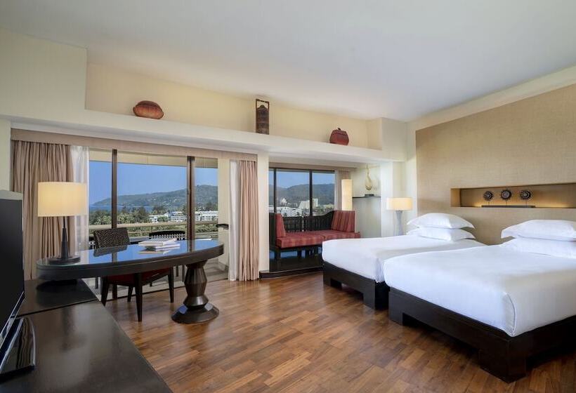 סוויטת ג'וניור נוף לים, Pullman Phuket Karon Beach Resort