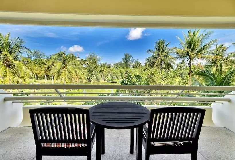 Junior Suite Vista Jardín, Pullman Phuket Karon Beach Resort