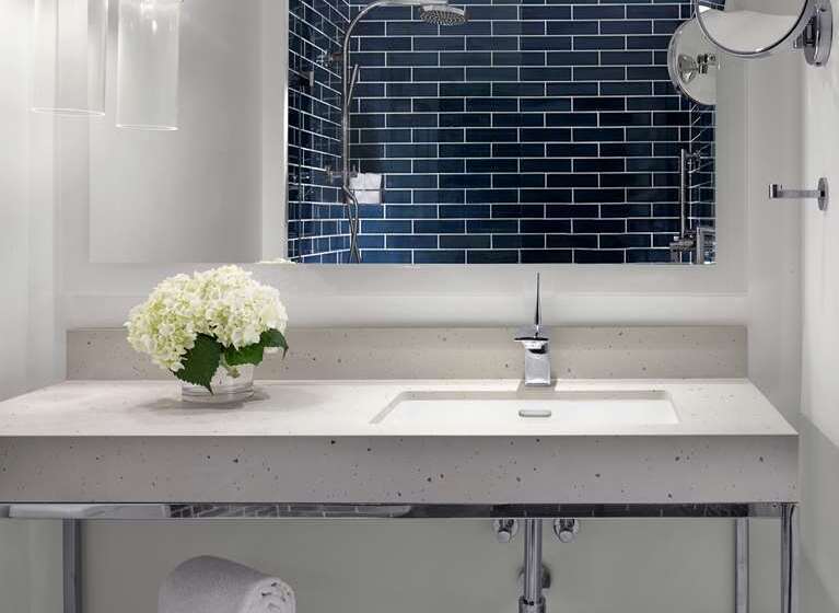 חדר דחוקס עם מיטת קינג, Pullman Phuket Karon Beach Resort