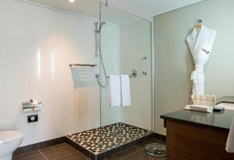 اتاق استاندارد با بالکن, Radisson Blu Mammy Yoko