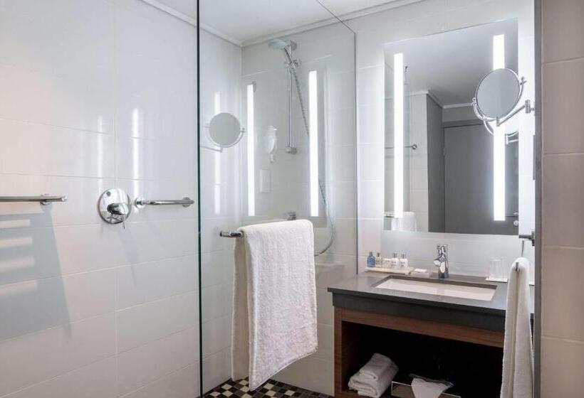 اتاق استاندارد با بالکن, Radisson Blu Mammy Yoko