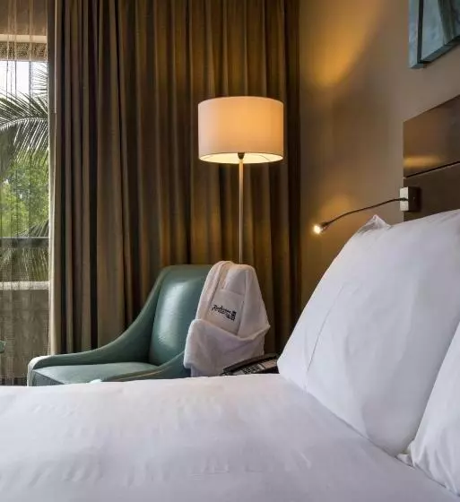 اتاق سوپریور با چشم‌انداز باغ, Radisson Blu Mammy Yoko