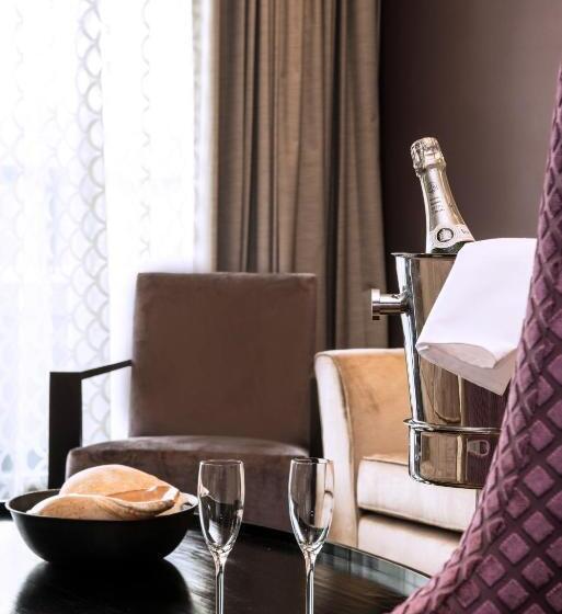 سوئیت پرزیدنت, Radisson Blu Mammy Yoko