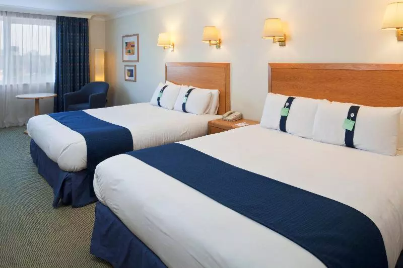 سوئیت با چشم‌انداز, Radisson Blu Mammy Yoko