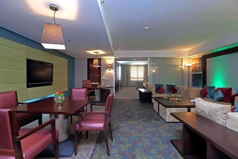 スイート, Radisson Blu Hotel, Riyadh