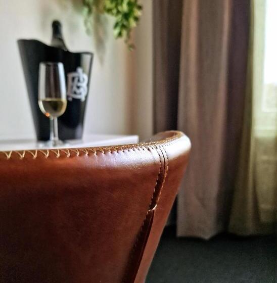 חדר דלוקס, Seurahuone Riihimäki