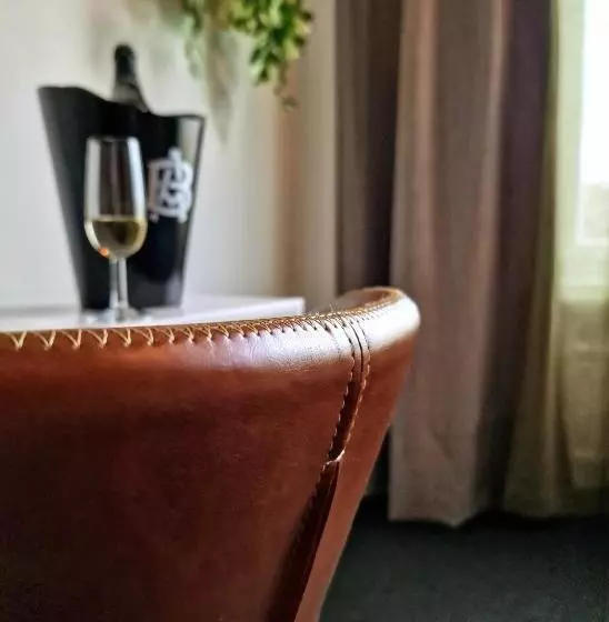 デラックスルーム, Seurahuone Riihimäki