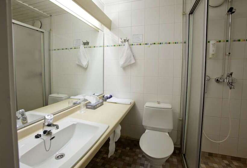 غرفة عائلية, Sommelo