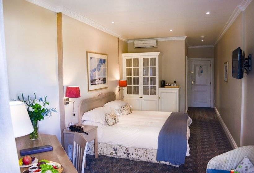 サイドオーシャンビュースタンダードルーム, The Beach