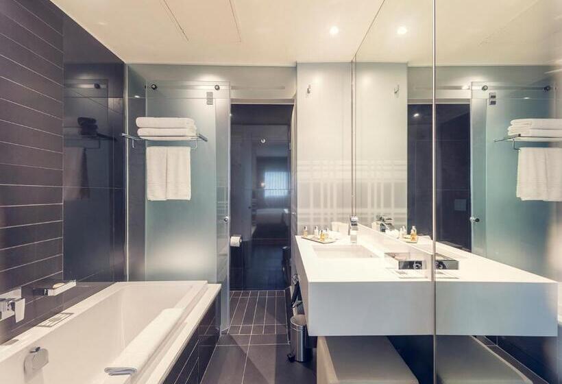 جناح ديلوكس, The Maslow Hotel, Sandton