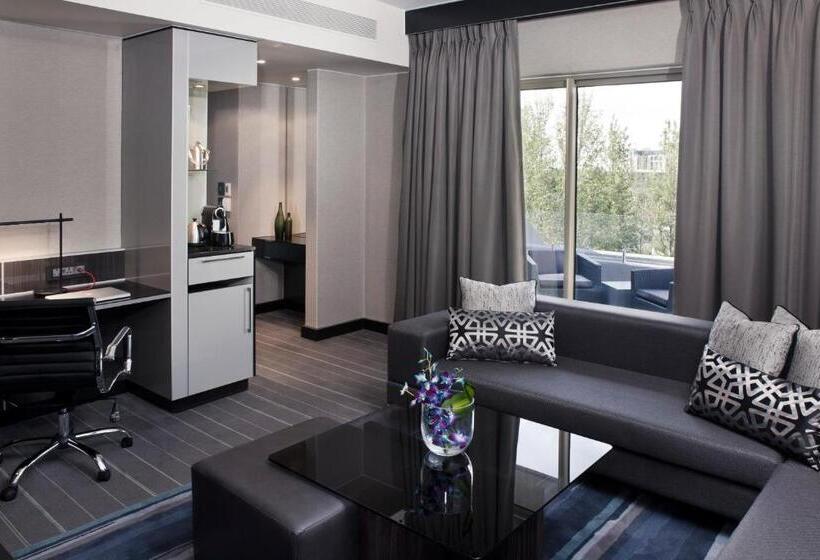 Люкс Повышенной Комфортности, The Maslow Hotel, Sandton