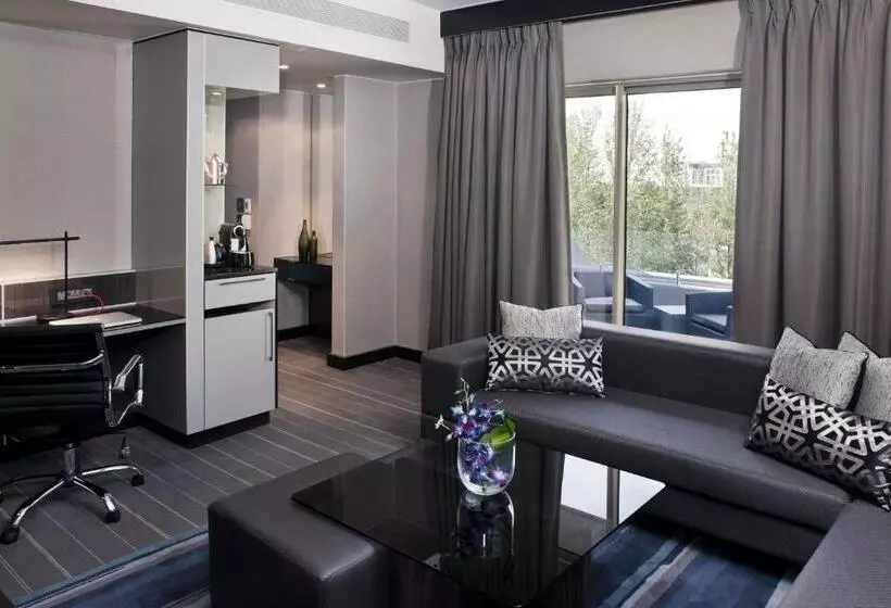 デラックススイート, The Maslow Hotel, Sandton