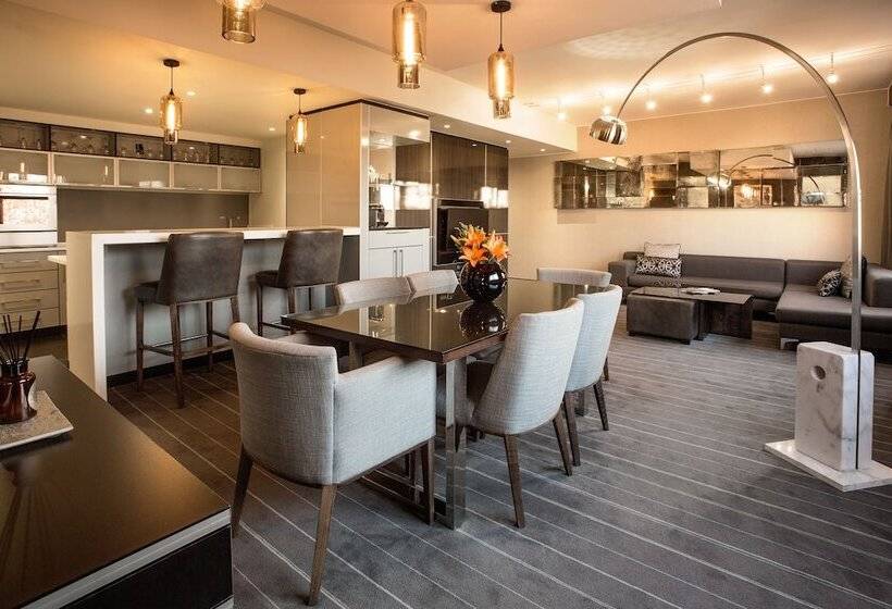Президентский Люкс, The Maslow Hotel, Sandton