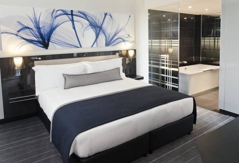 Люкс Повышенной Комфортности, The Maslow Hotel, Sandton