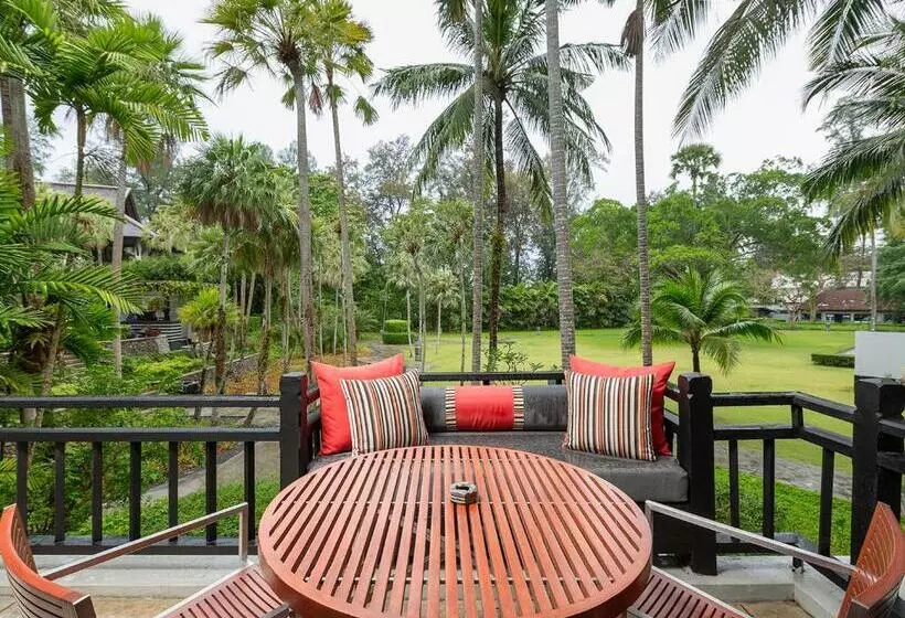 スタンダードスタジオ, The Slate Phuket