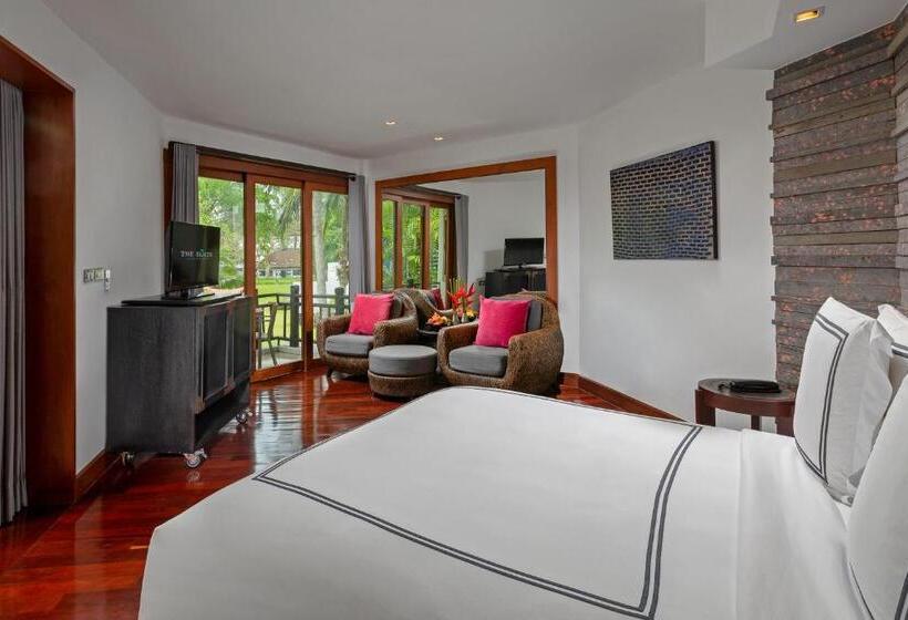 استودیوی استاندارد, The Slate Phuket