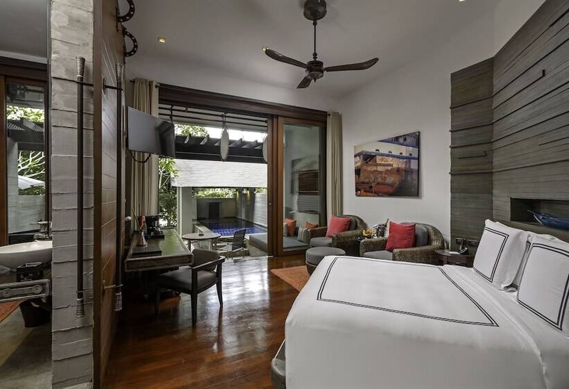 Люкс с Бассейном, The Slate Phuket