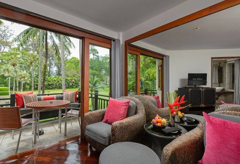 스탠다드 스튜디오, The Slate Phuket