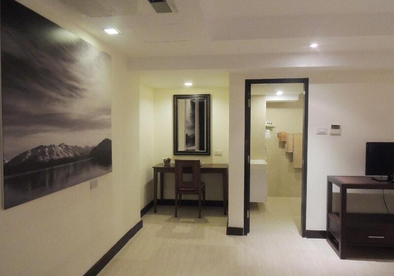 اتاق لوکس, Tropicana Pattaya