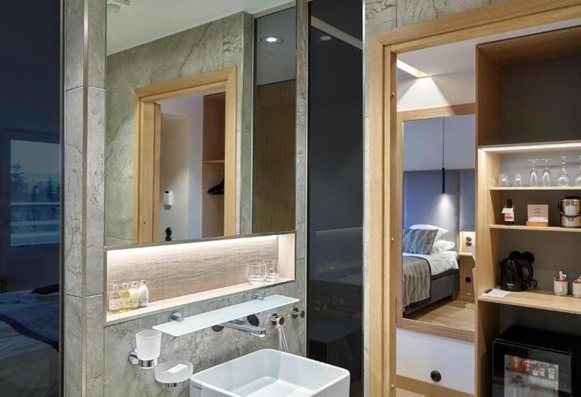 Номер Стандарт с Балконом, Naantali Spa