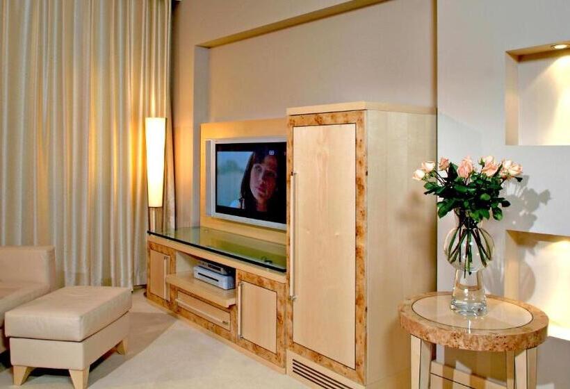 اتاق استاندارد با وان آب گرم, Almira Hotel Thermal Spa & Convention Center