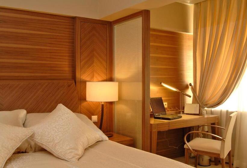 اتاق استاندارد با وان آب گرم, Almira Hotel Thermal Spa & Convention Center