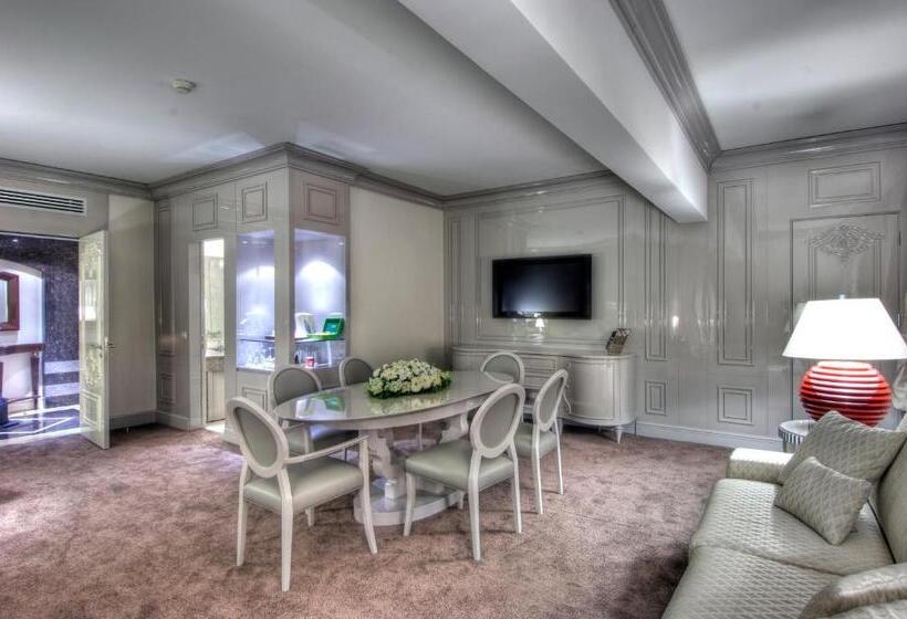 سوئیت پرزیدنت, Almira Hotel Thermal Spa & Convention Center