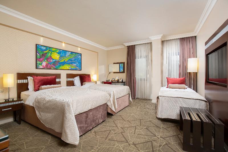 اتاق سوپریور سه تخته, Almira Hotel Thermal Spa & Convention Center