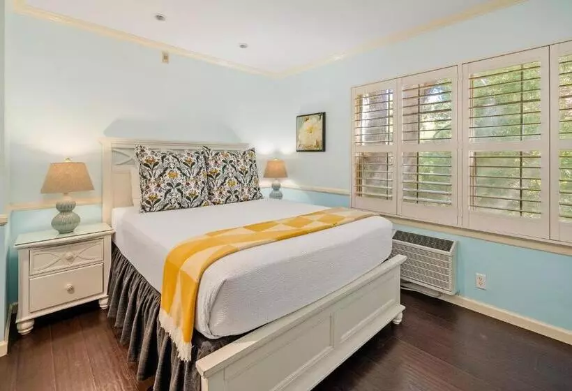 اتاق استاندارد, Apple Farm Inn