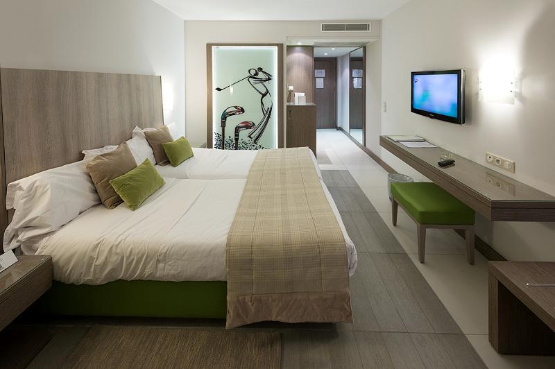 اتاق سوپریور, Golf Royal