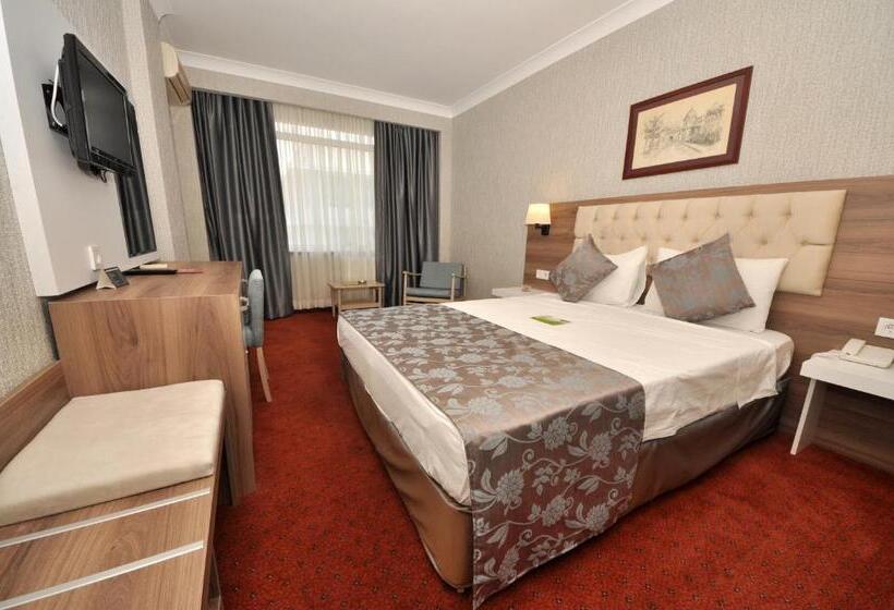 Quarto deluxe, Gurkent