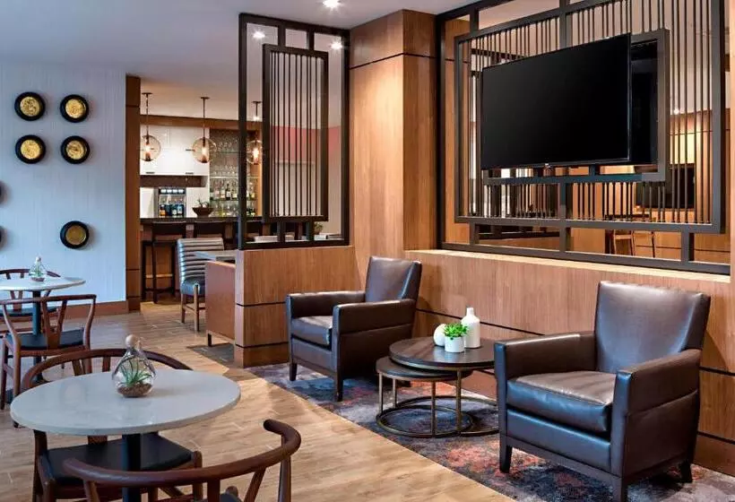اتاق استاندارد, Houston Marriott Westchase