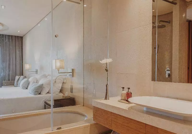 اتاق استاندارد با تخت بزرگ, Houston Marriott Westchase