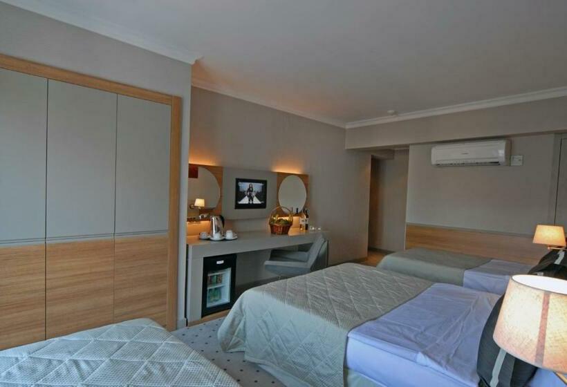 スタンダードトリプルルーム, Klas Hotel Istanbul Old City