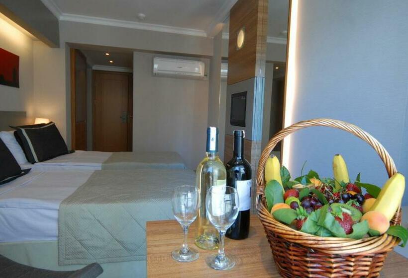 اتاق استاندارد سه نفره, Klas Hotel Istanbul Old City
