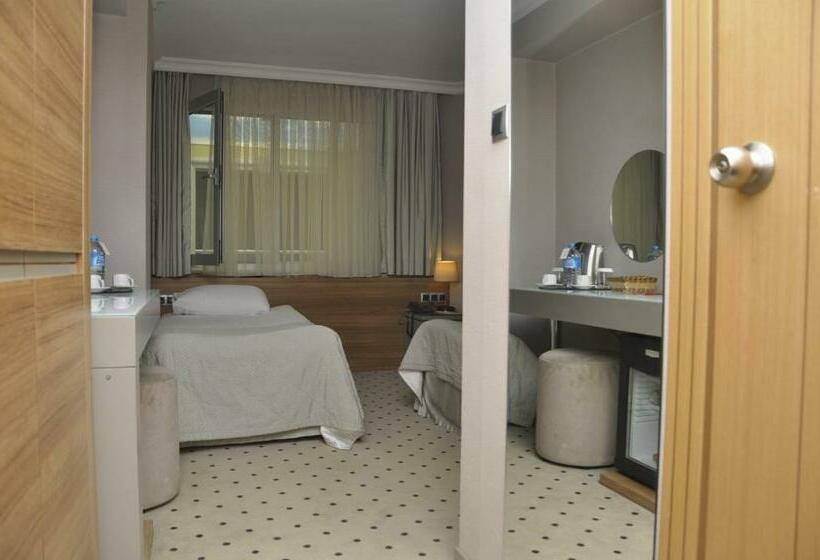 اتاق خانوادگی, Klas Hotel Istanbul Old City