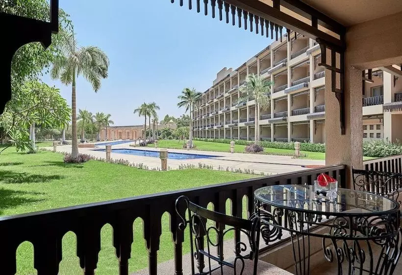 سوئیت با چشم‌انداز, Marriott Mena House, Cairo