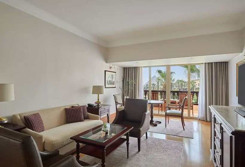 سوئیت با چشم‌انداز, Marriott Mena House, Cairo
