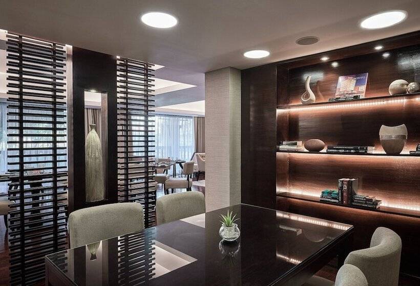 Номер Deluxe, Marriott Mena House, Cairo